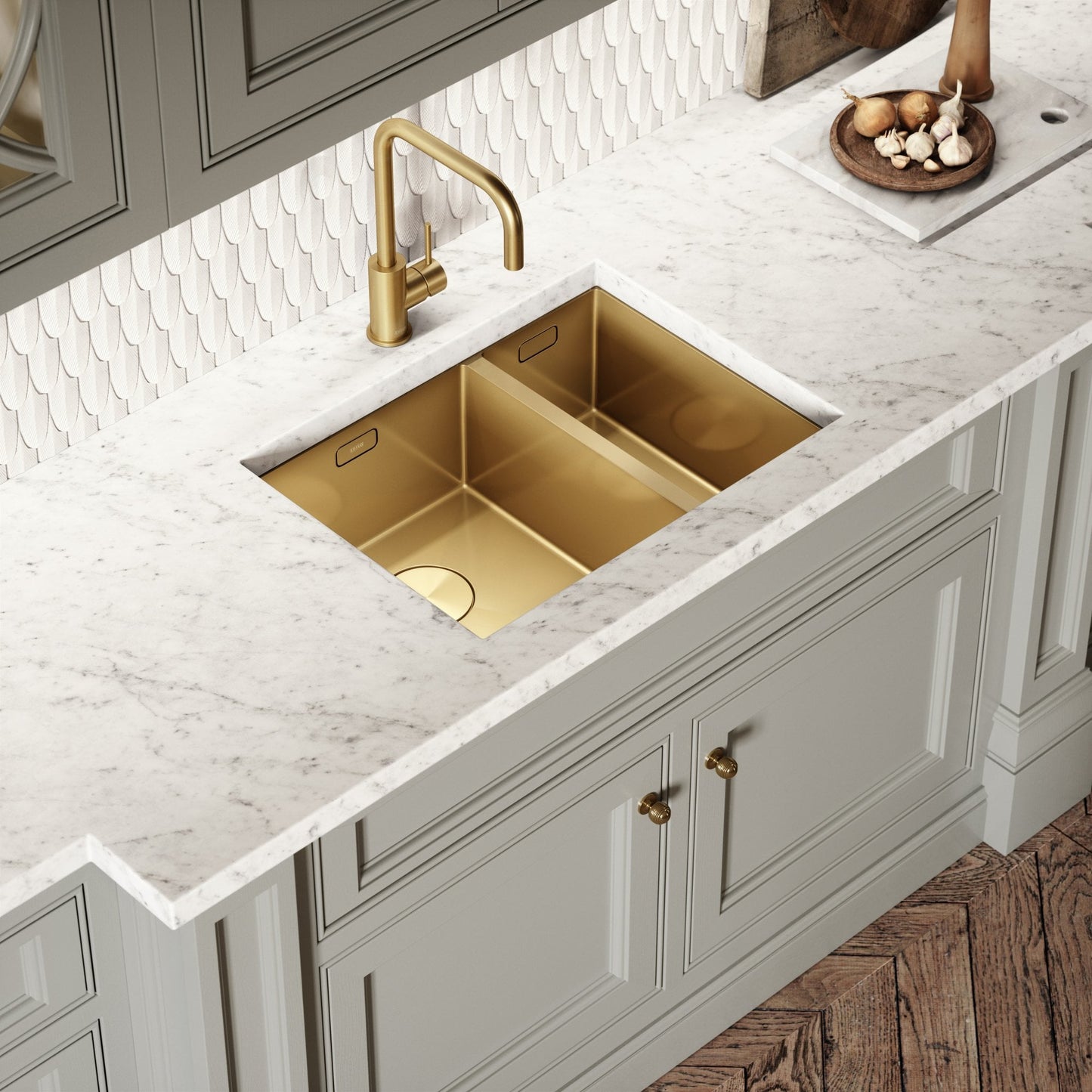 Cubo Brushed Gold Undermount 1.5 Kitchen Sink