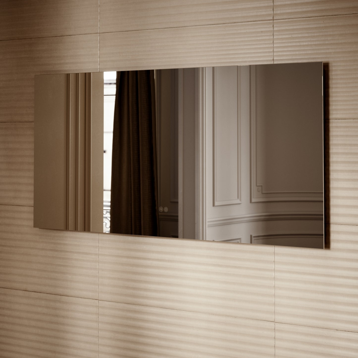 Lusso Cubik Mirror with Demister and Light 1500mm