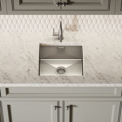 Lusso Vello Undermount Kitchen sink Stainless