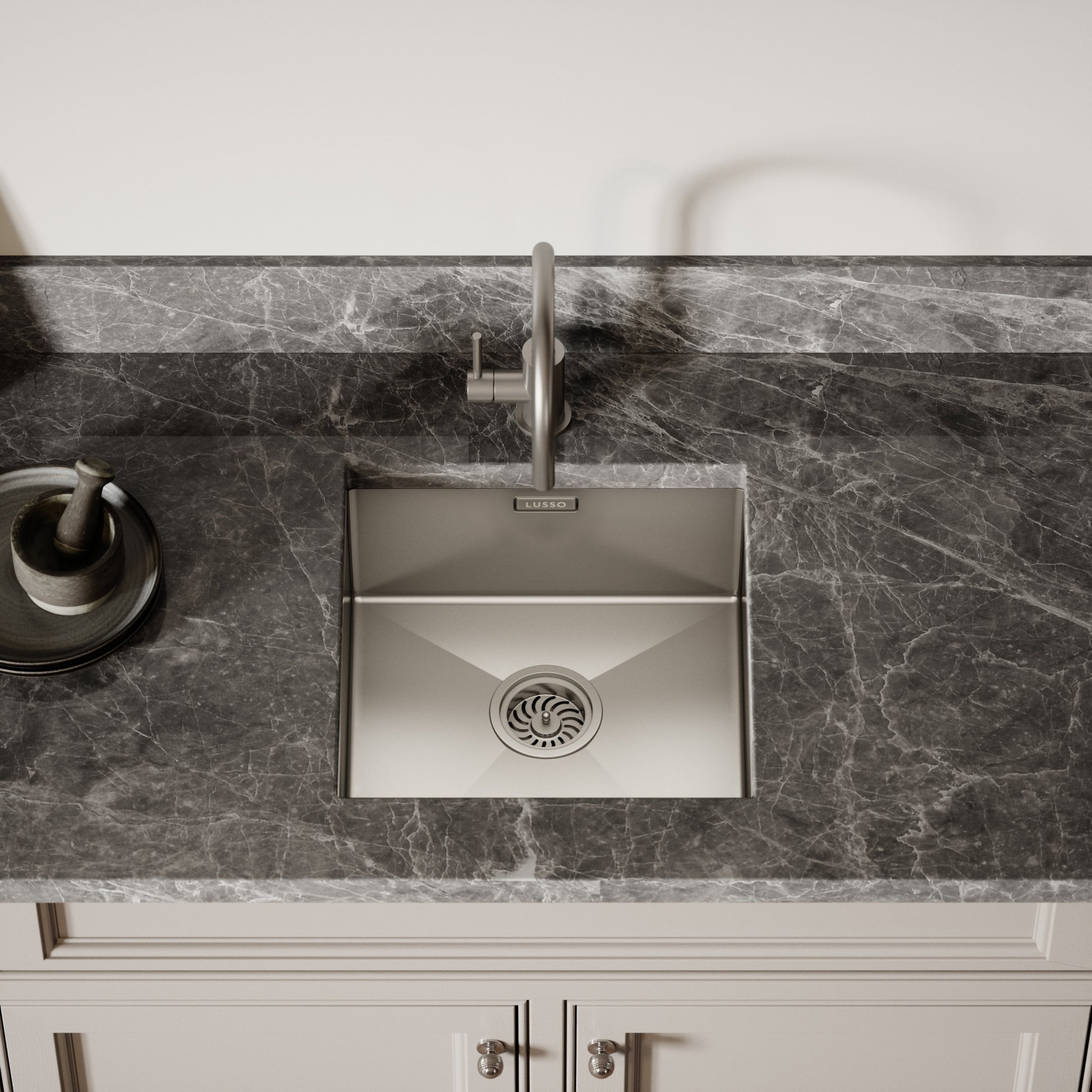 Lusso Vello Undermount Kitchen sink Stainless
