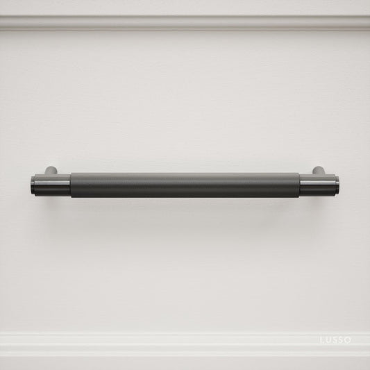 Luxe Knurled Matte Black Pull Bar 250mm