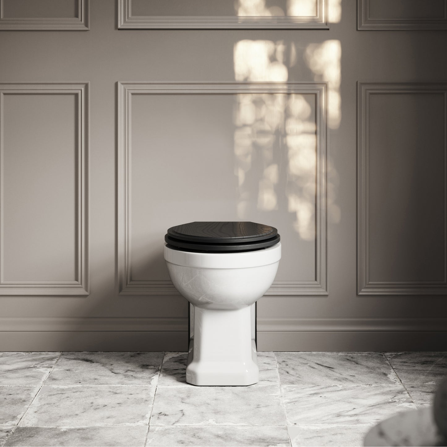 Portland Back to Wall Traditional Toilet with Solid Oak Matte Black seat (Brushed Gold Fittings)