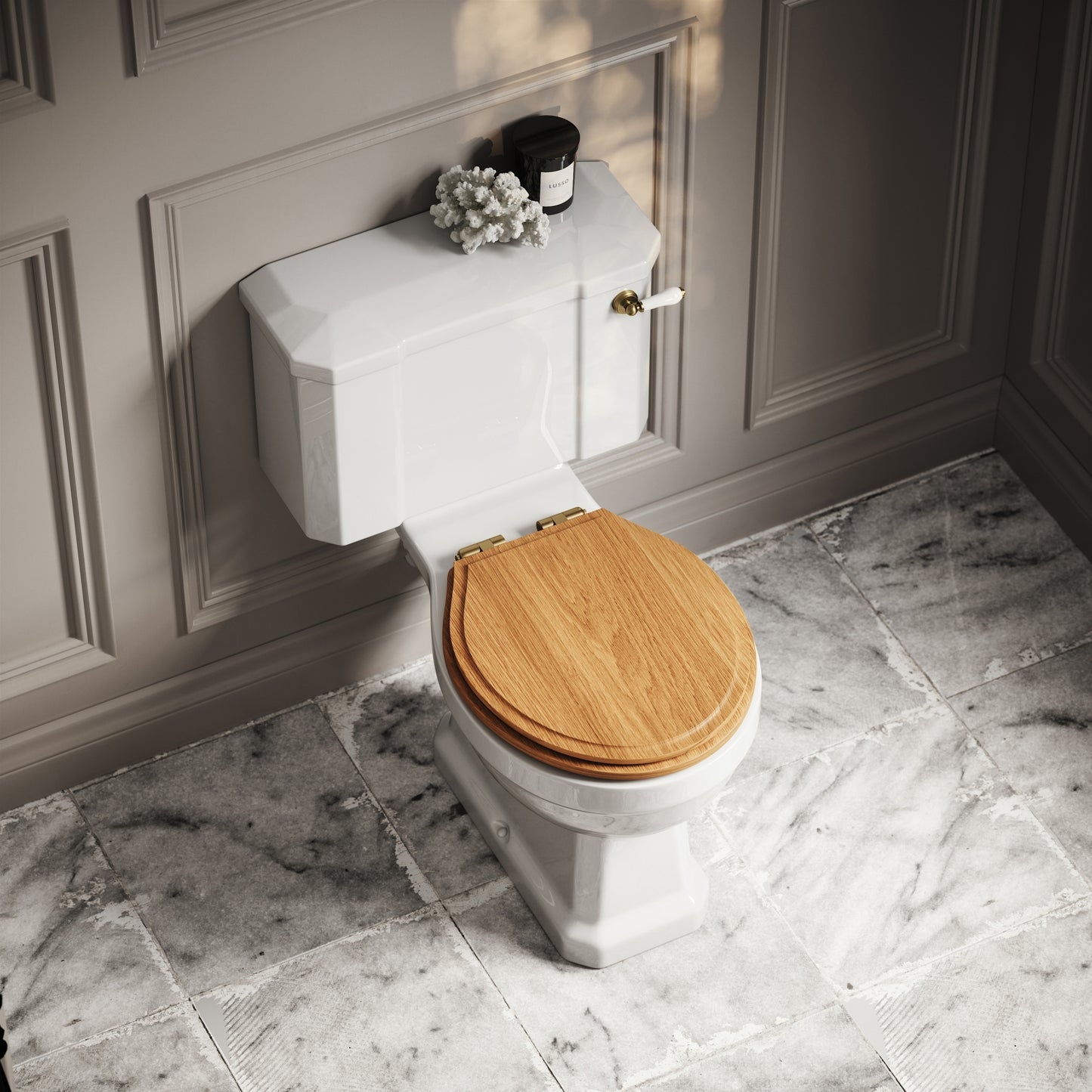 Portland Close Coupled Traditional Toilet with Solid Oak seat (Brushed Gold Fittings)