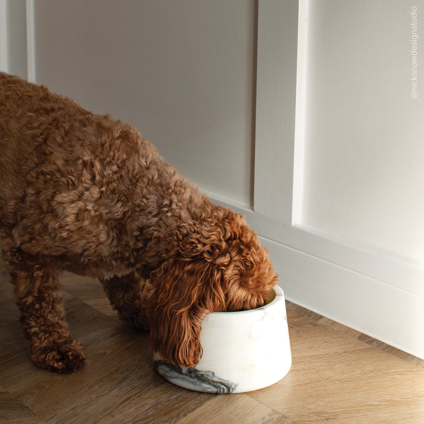 Vasoni Arabescato Marble Dog Bowl