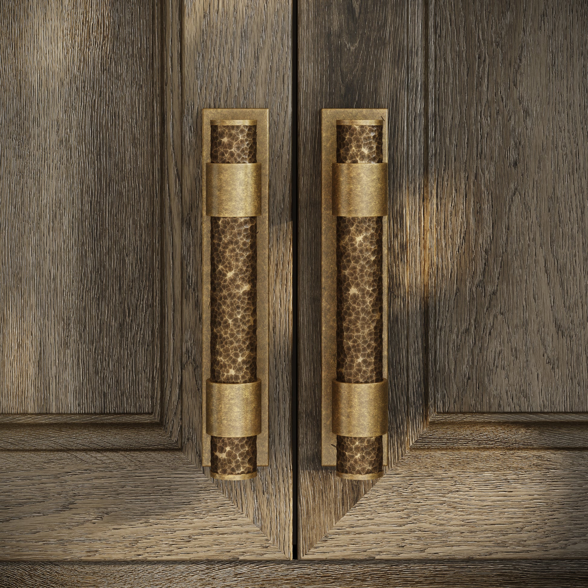 Chester Plate Aged Bronze Hammered Pull Bar Handle 150mm