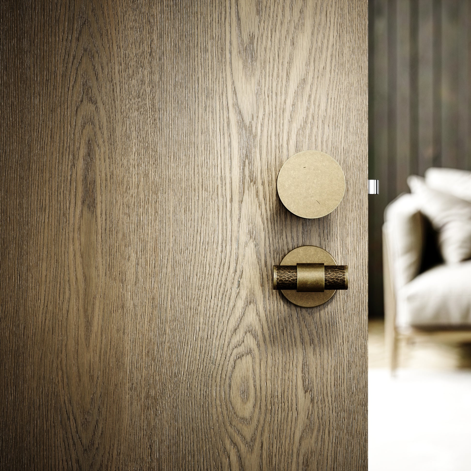 Grosvenor Aged Bronze Hammered Bathroom WC Knob & Round Thumbturn Set