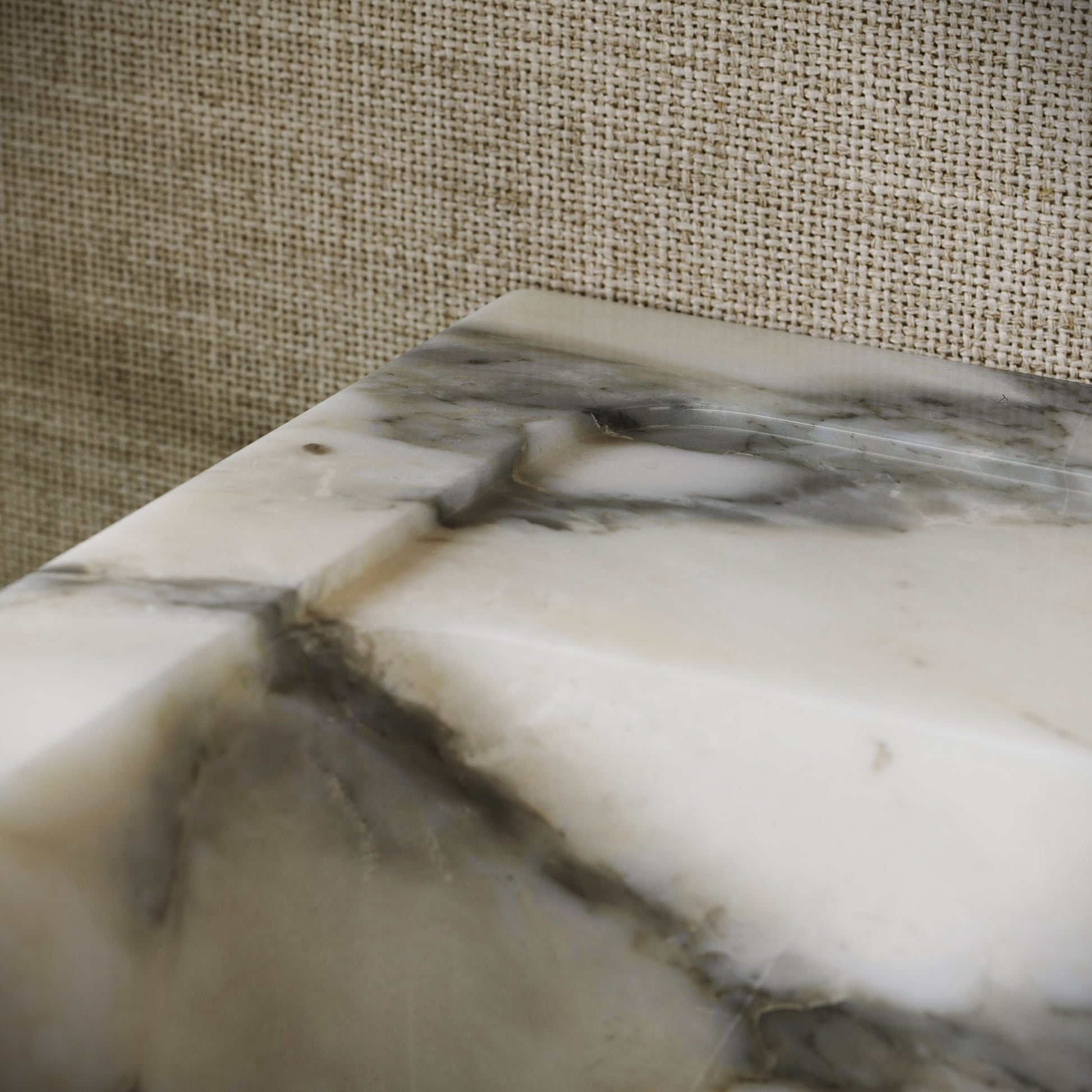 Vasel Arabescato Marble Wall Hung Basin 300mm V2