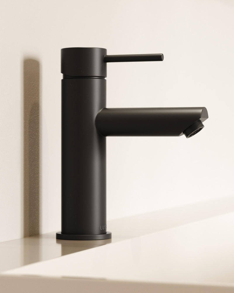 Black Kitchen Taps | Matte Black Kitchen Mixer Taps - LUSSO