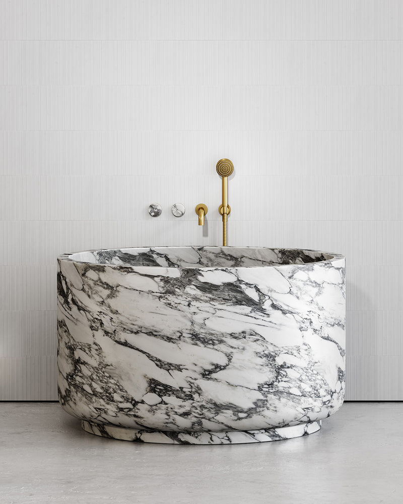 Round Column Bath Rack Round Baths | Circular & Round Freestanding Bathtubs - LUSSO