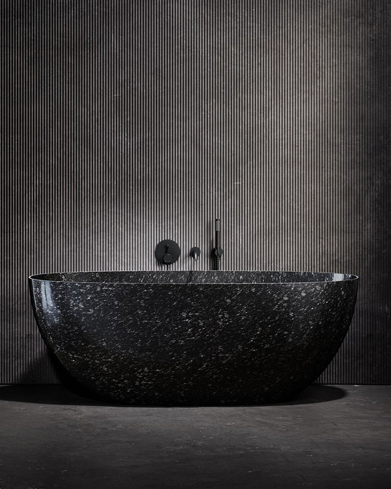 Round Bath Shell Round Baths | Circular & Round Freestanding Bathtubs - LUSSO