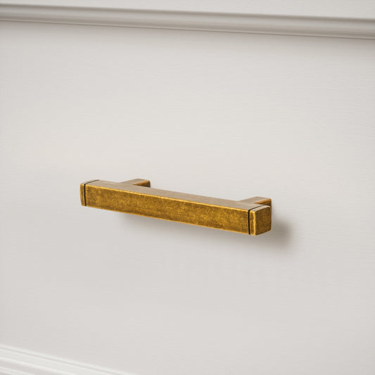 Bloomsbury Aged Bronze Pull Handle (140mm)