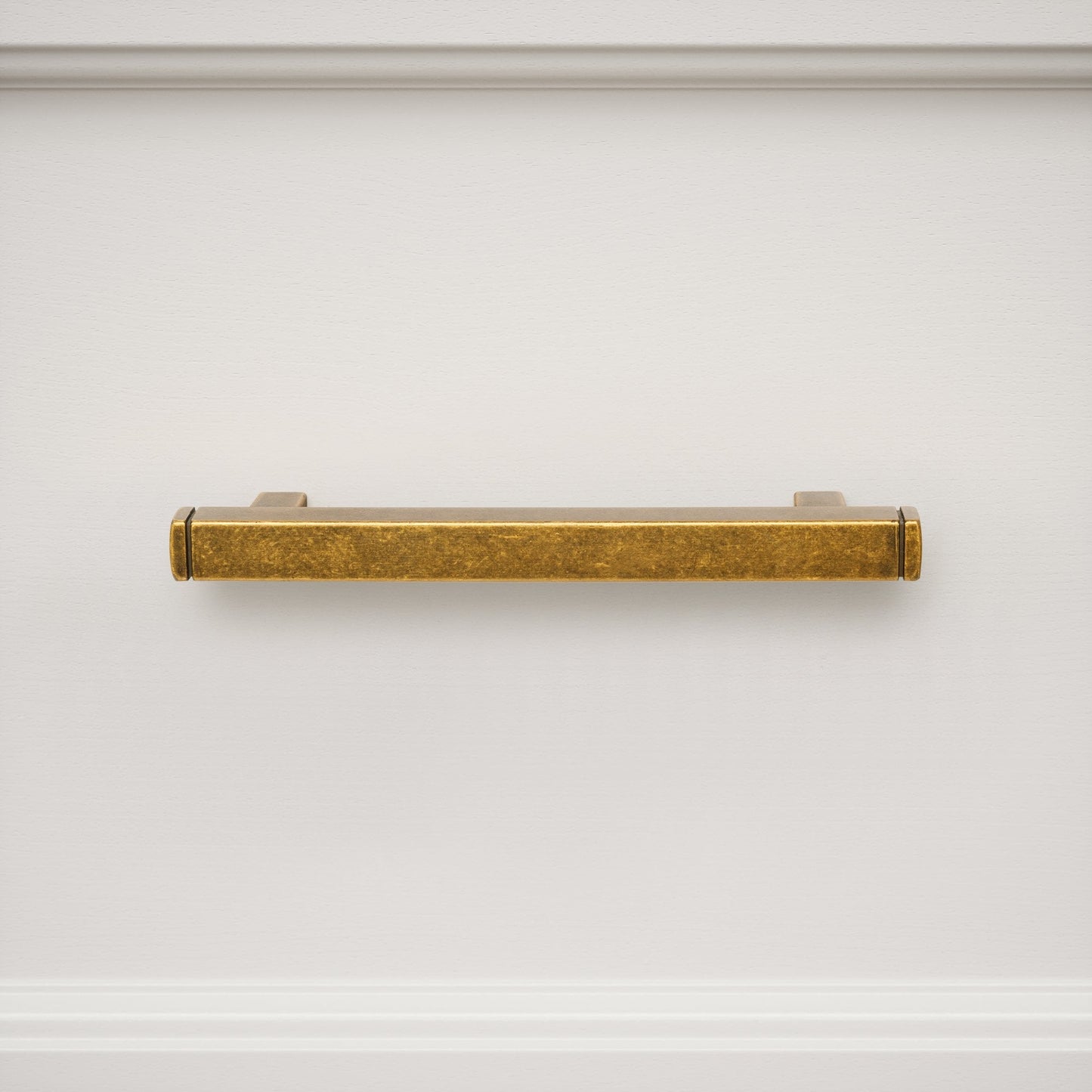 Bloomsbury Aged Bronze Pull Handle (170mm)