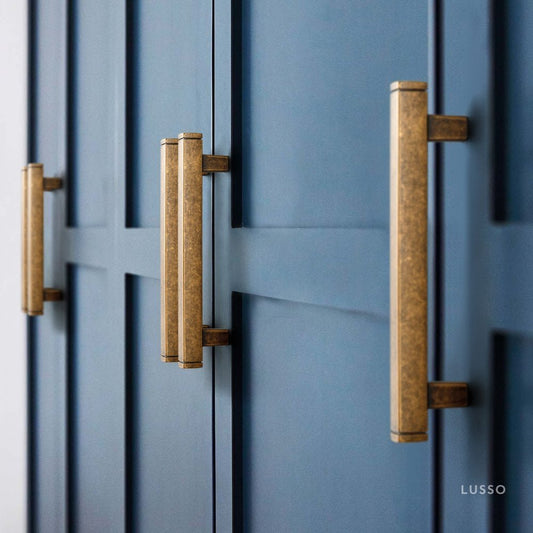 Bloomsbury Aged Bronze Pull Handle (170mm)