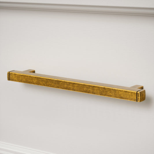 Bloomsbury Aged Bronze Pull Handle (235mm)