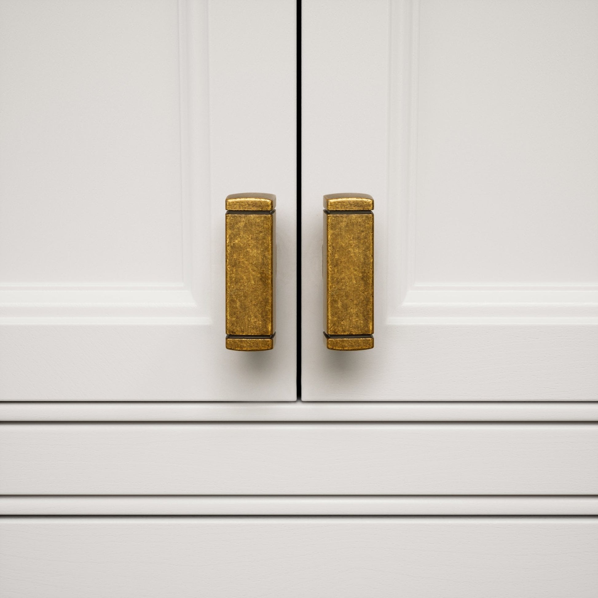 Bloomsbury Aged Bronze T-Bar Handle (46mm)