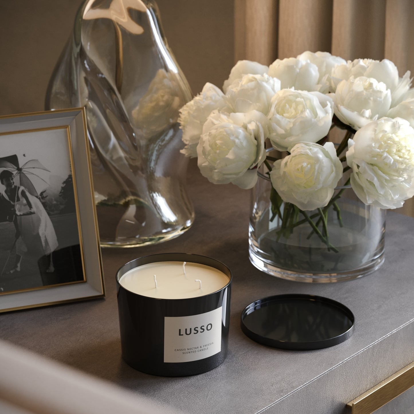 Cassis Nectar & Freesia Scented Candle 500G