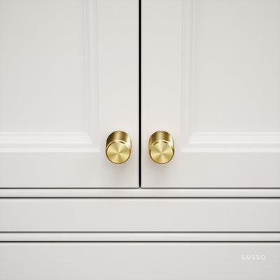 Dali Fluted Brushed Gold Furniture Knobs