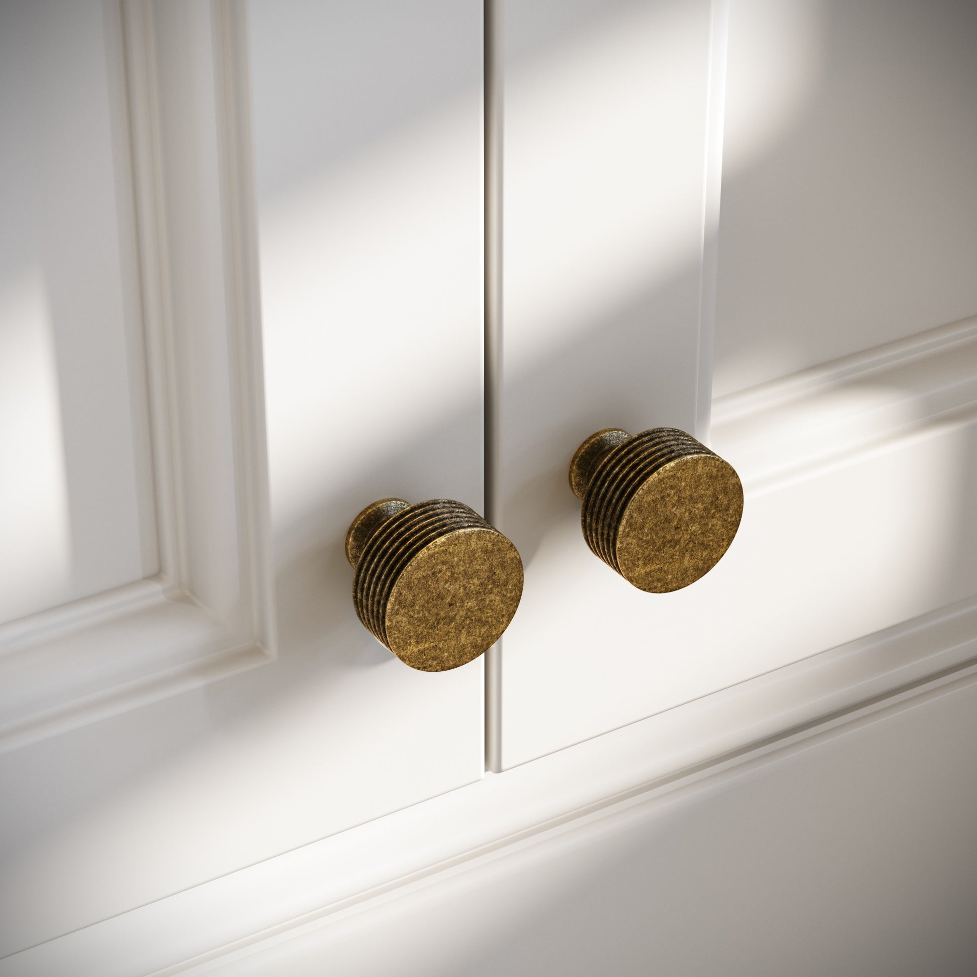 Hampton Aged Bronze Cabinet Knob