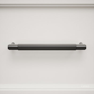 Luxe Knurled Matte Black Pull Bar 250mm