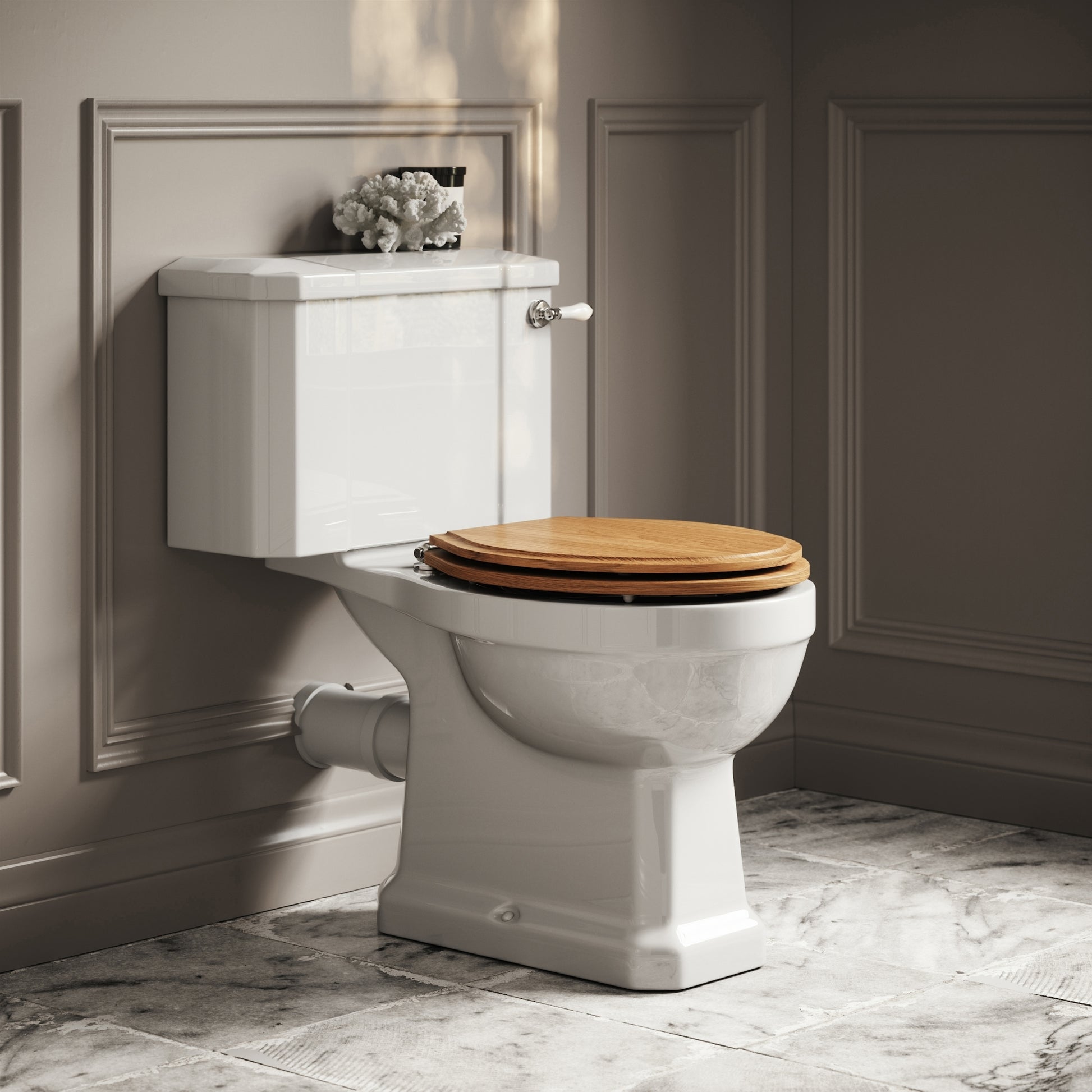 Portland Close Coupled Traditional Toilet with Solid Oak seat (Chrome Fittings)