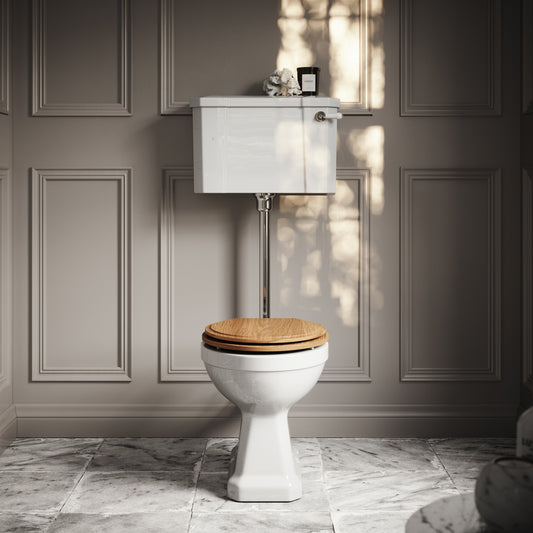 Portland Low Level Traditional Toilet with Solid Oak seat (Chrome Fittings)