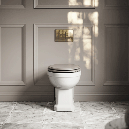Portland Back to Wall Traditional Toilet & Solid Oak Seat with Rectangle Flush Plate