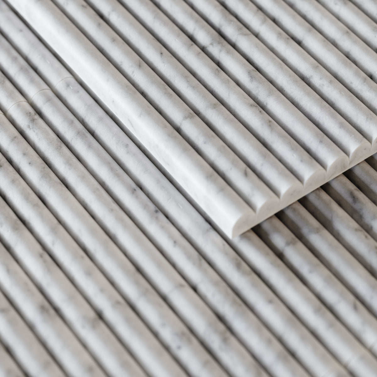 Romano Fluted Carrara Marble Mosaic Wall Tile - LUSSO