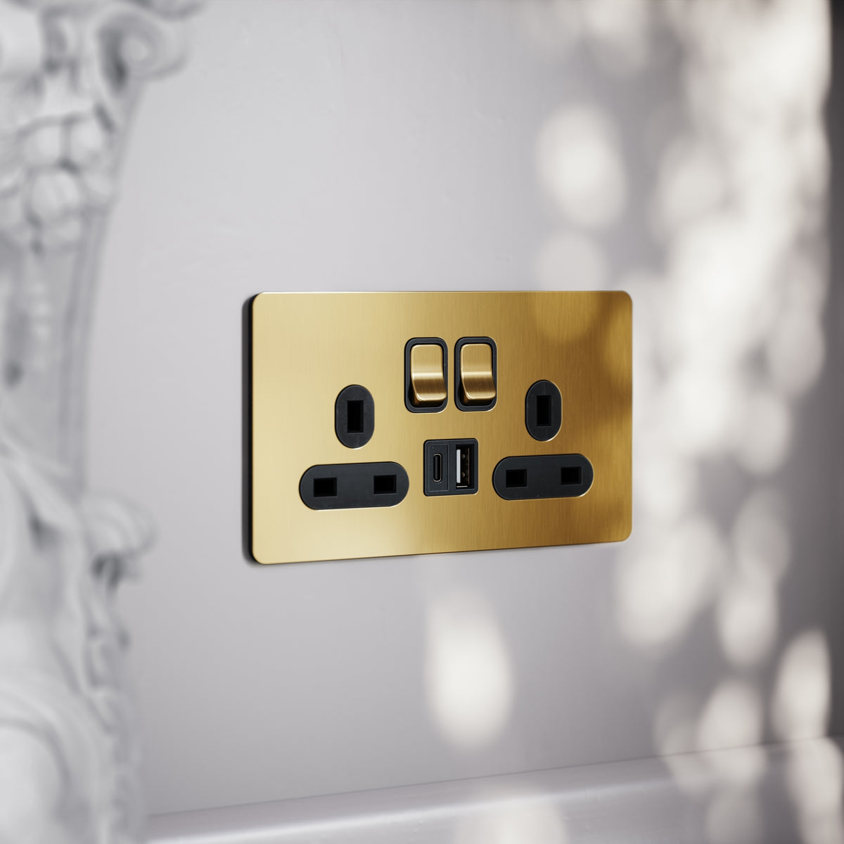 Usb Socket Gold Model SlimTech Brushed Gold 2 Gang 13A USB/USB-C Socket - LUSSO