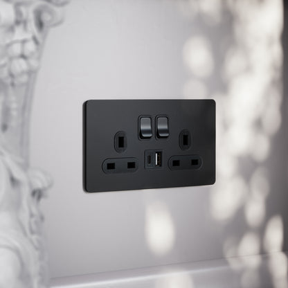 SlimTech Collection Matte Black 2 Gang 13A USB & USB-C Socket