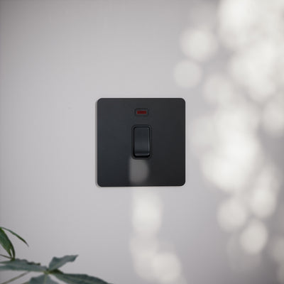 SlimTech Collection Matte Black 20A Isolator Switch
