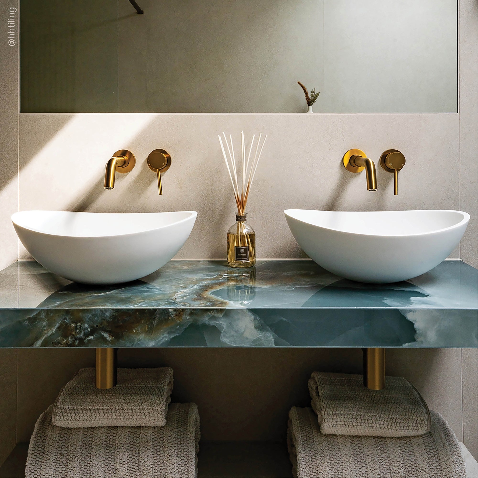 Soho White Countertop Freestanding Stone Basin 420mm - LUSSO