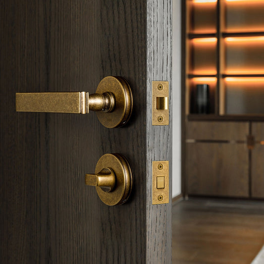 Suffolk Aged Bronze WC Thumbturn with Latch